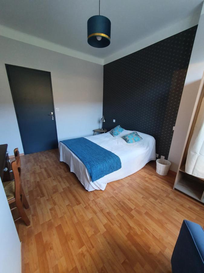 Chambre Privee Du Majestic 생 아프리크 외부 사진